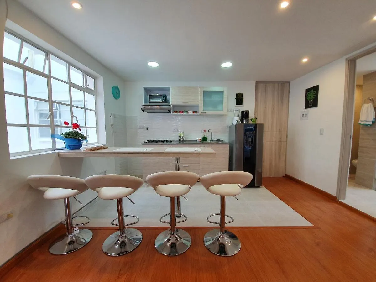 Homy Apartamentos #4 - Corferias, Embassy, Airport, G12, Un, Agora Bogota 0*,